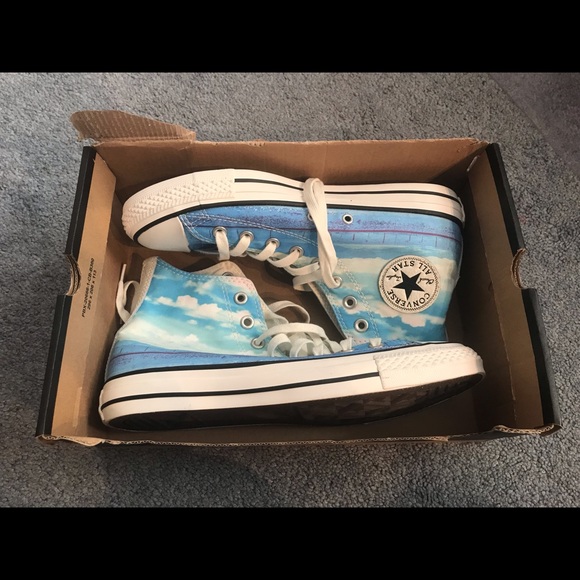 printed converse shoes